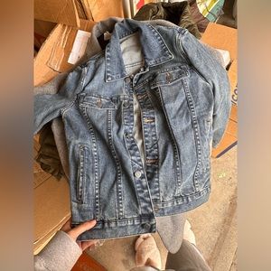 APC JEAN JACKET ONLY WORN ONCE!!